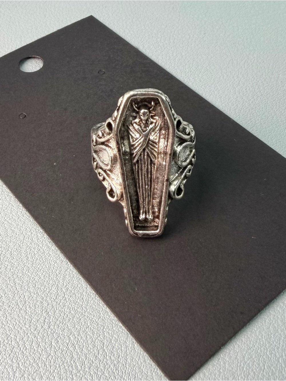 Coffin Sculpted Gothic Ring in Silver